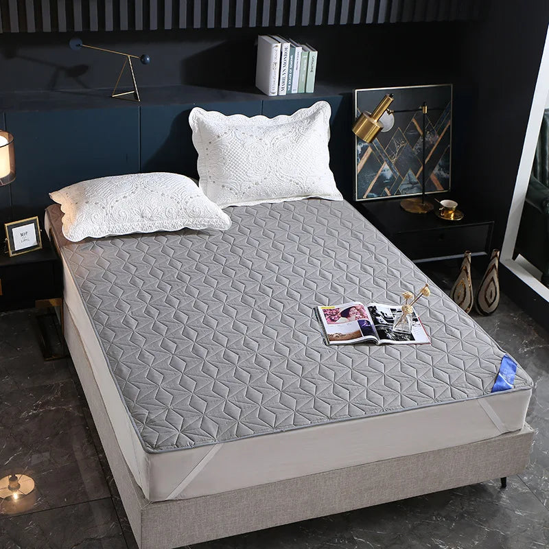 Cotton Quilted Waterproof Bed Pad Bedding Cover