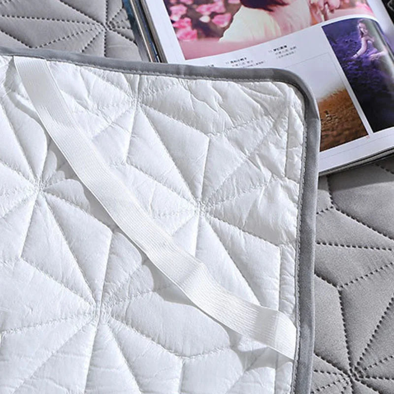 Cotton Quilted Waterproof Bed Pad Bedding Cover