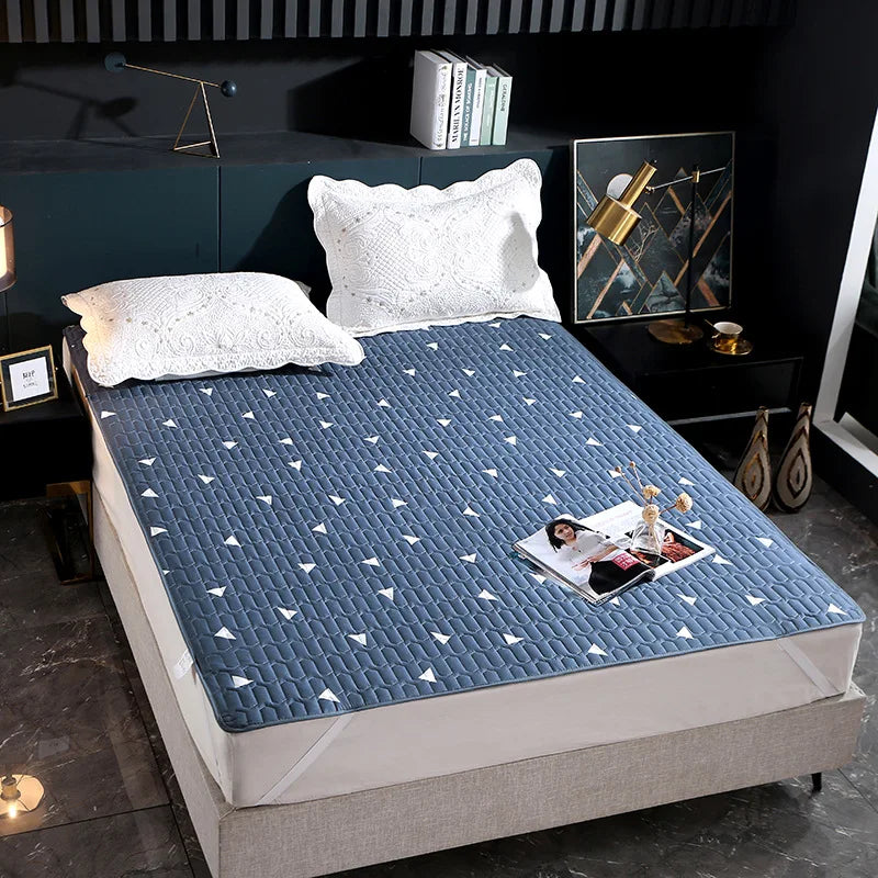 Cotton Quilted Waterproof Bed Pad Bedding Cover